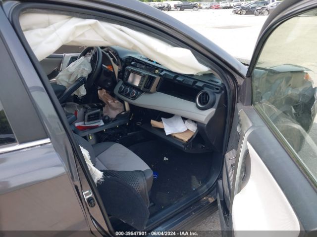 Photo 4 VIN: JTMBFREV5FJ020618 - TOYOTA RAV4 