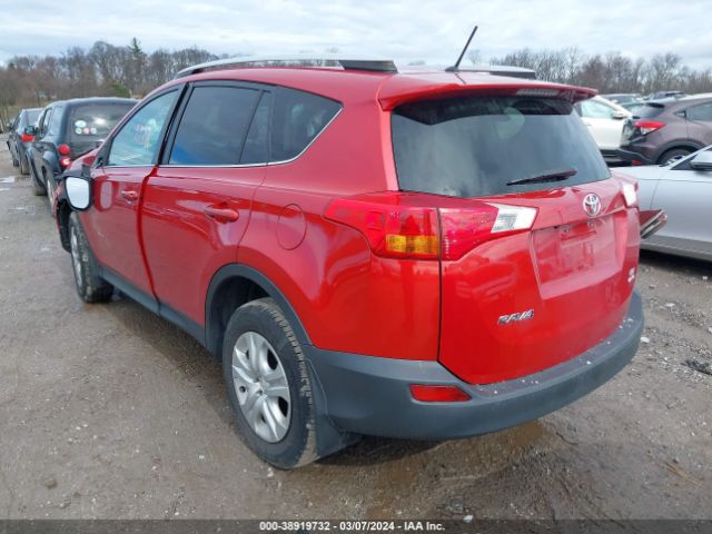 Photo 2 VIN: JTMBFREV5FJ025575 - TOYOTA RAV4 