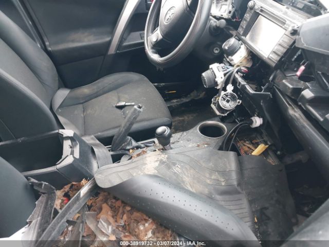 Photo 4 VIN: JTMBFREV5FJ025575 - TOYOTA RAV4 