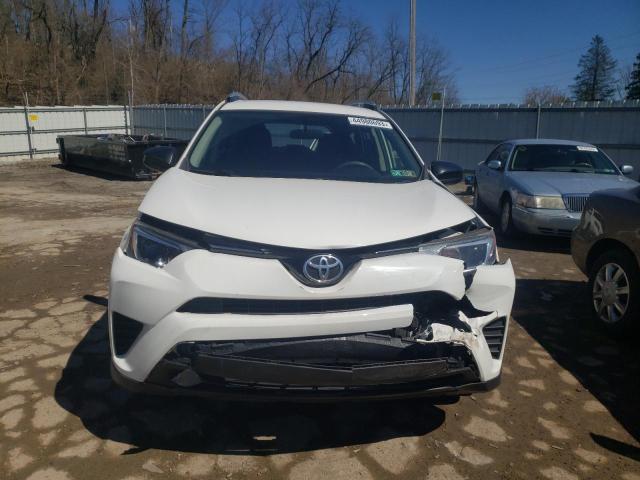 Photo 4 VIN: JTMBFREV5GJ094901 - TOYOTA RAV4 LE 