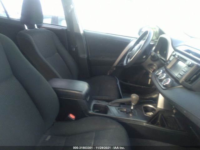 Photo 4 VIN: JTMBFREV5HJ110015 - TOYOTA RAV4 