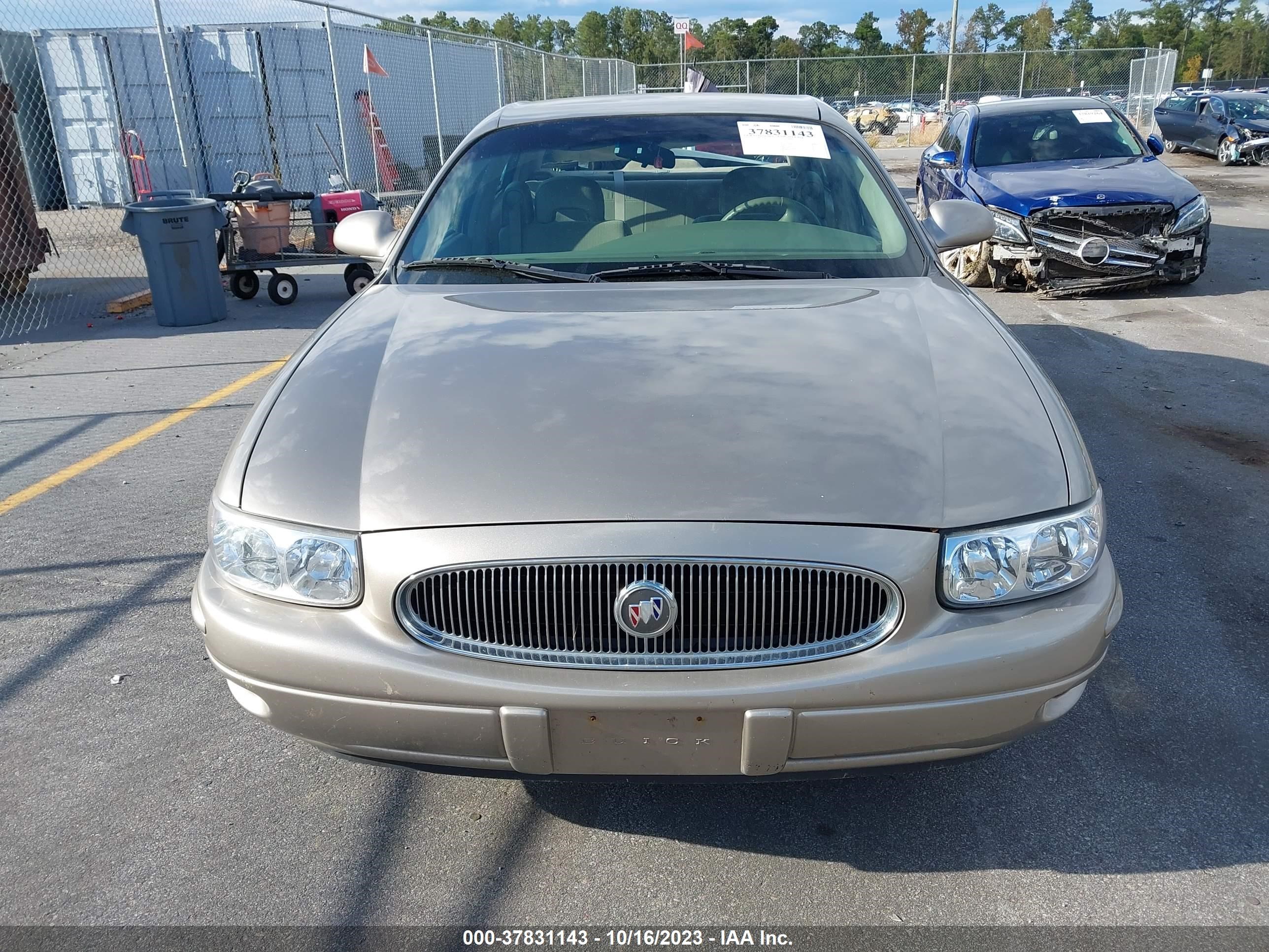 Photo 10 VIN: JTMBFREV5JD244057 - BUICK LESABRE 