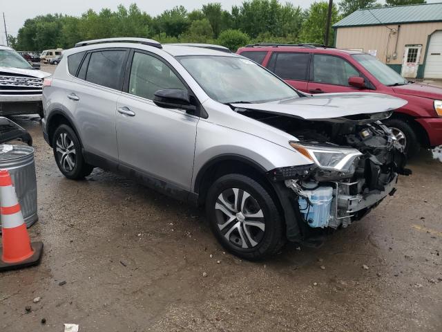 Photo 3 VIN: JTMBFREV5JJ209018 - TOYOTA RAV4 LE 