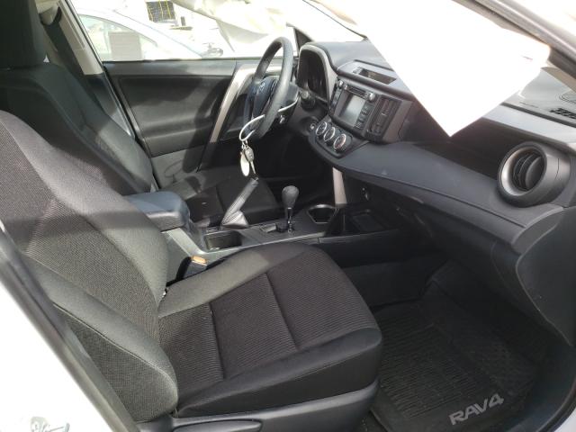 Photo 4 VIN: JTMBFREV5JJ248482 - TOYOTA RAV4 LE 