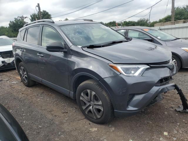 Photo 3 VIN: JTMBFREV5JJ745872 - TOYOTA RAV4 LE 