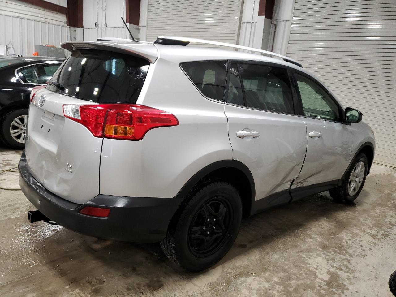 Photo 2 VIN: JTMBFREV6D5008256 - TOYOTA RAV 4 