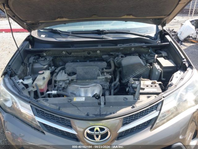 Photo 9 VIN: JTMBFREV6FD140135 - TOYOTA RAV4 