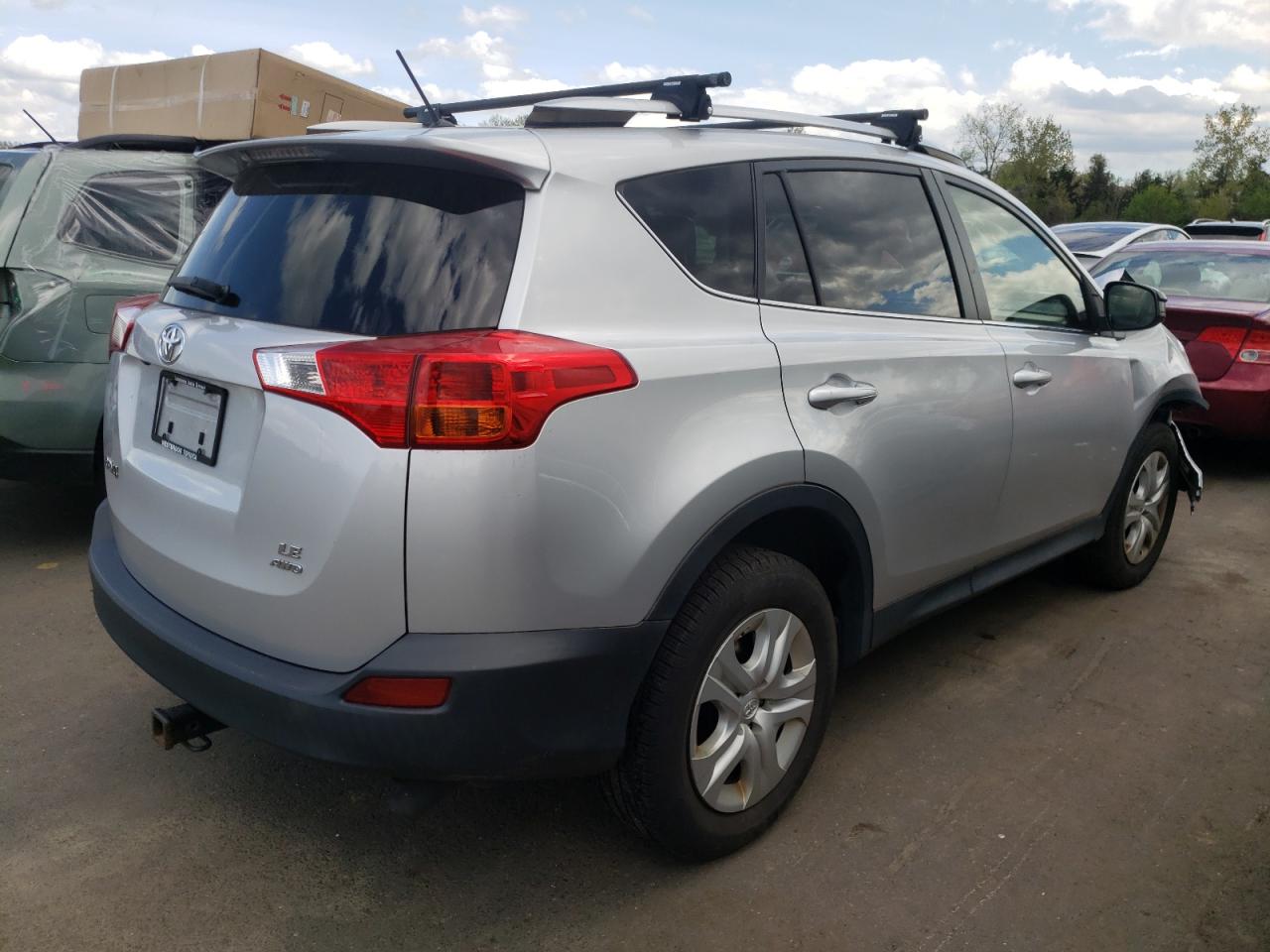 Photo 2 VIN: JTMBFREV6FD155878 - TOYOTA RAV 4 