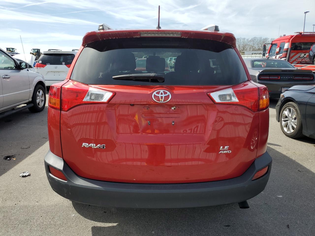 Photo 5 VIN: JTMBFREV6FJ039677 - TOYOTA RAV 4 