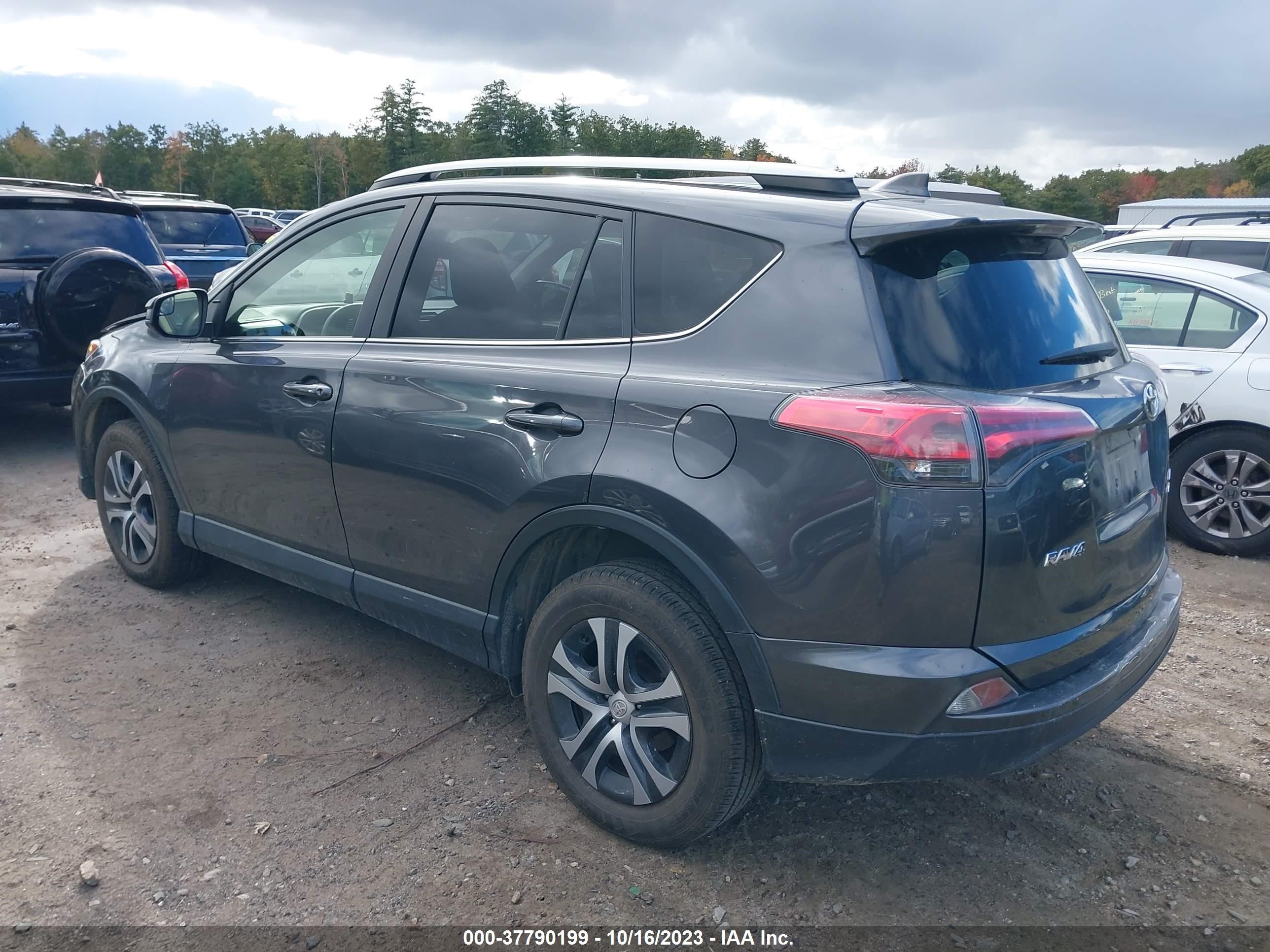 Photo 2 VIN: JTMBFREV6HJ125980 - TOYOTA RAV 4 