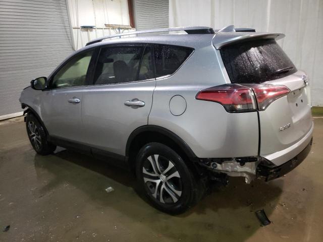 Photo 1 VIN: JTMBFREV6JJ206239 - TOYOTA RAV4 LE 