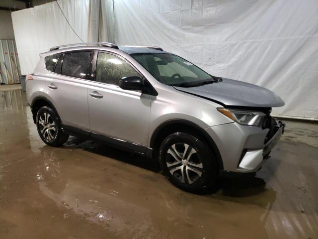 Photo 3 VIN: JTMBFREV6JJ206239 - TOYOTA RAV4 LE 