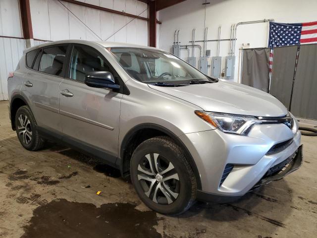 Photo 3 VIN: JTMBFREV6JJ213711 - TOYOTA RAV4 LE 