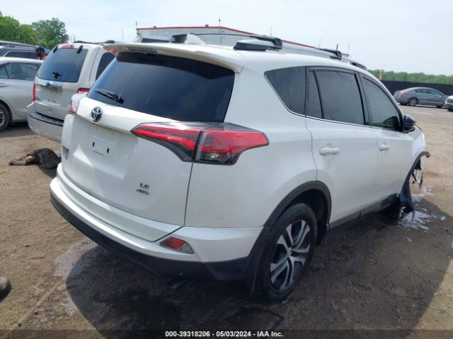 Photo 3 VIN: JTMBFREV6JJ221467 - TOYOTA RAV4 