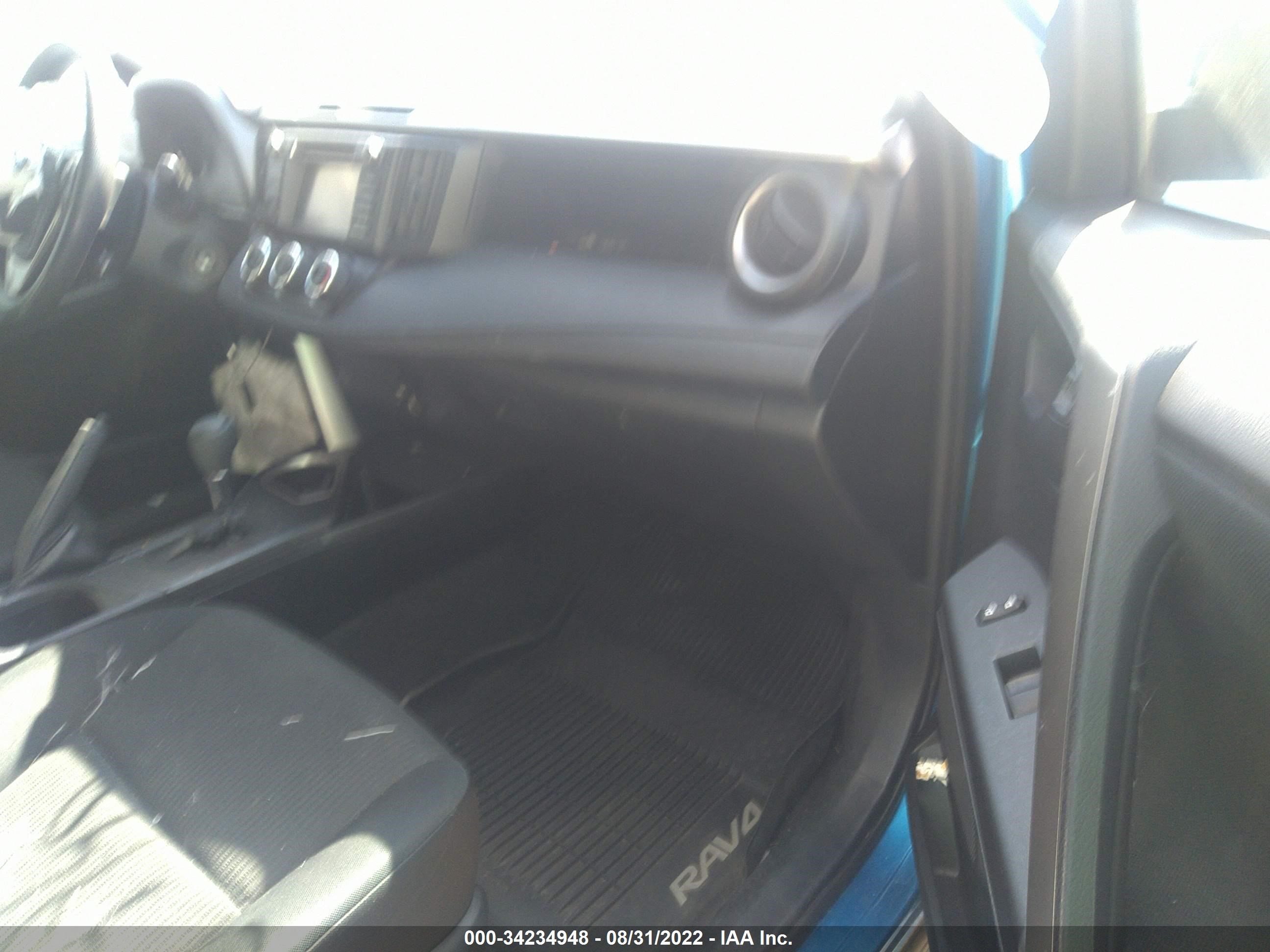 Photo 4 VIN: JTMBFREV6JJ226863 - TOYOTA RAV 4 