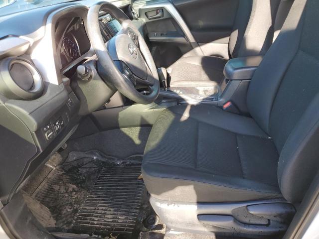 Photo 6 VIN: JTMBFREV6JJ727607 - TOYOTA RAV4 LE 