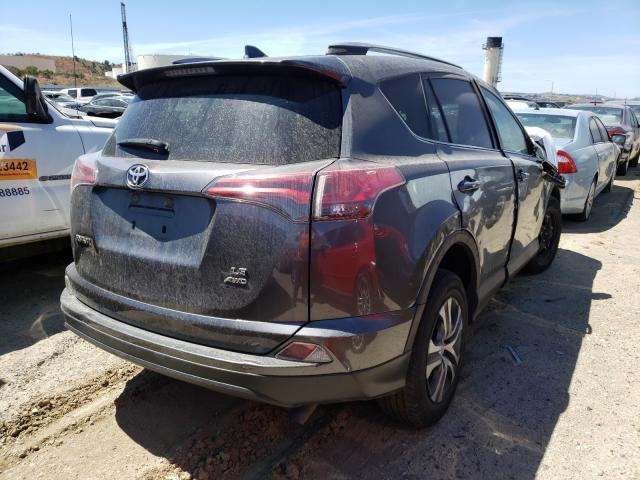 Photo 3 VIN: JTMBFREV6JJ735660 - TOYOTA RAV4 LE 