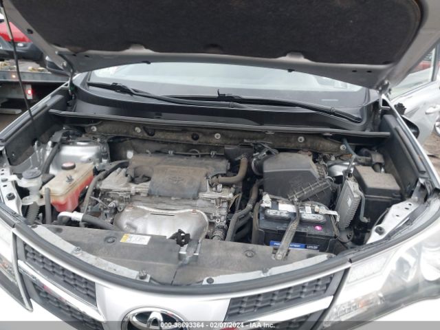 Photo 9 VIN: JTMBFREV7FD144100 - TOYOTA RAV4 