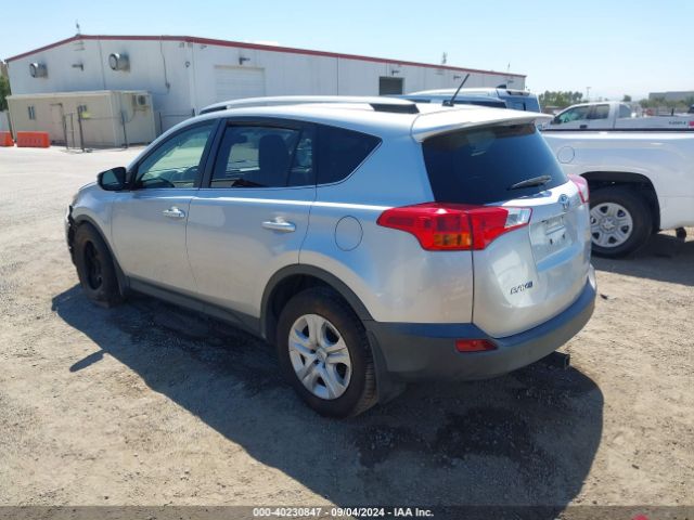 Photo 2 VIN: JTMBFREV7FJ033564 - TOYOTA RAV4 