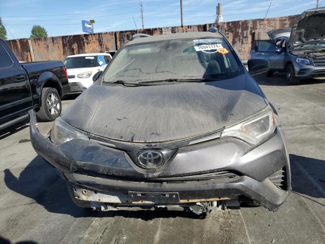 Photo 4 VIN: JTMBFREV7HJ711331 - TOYOTA RAV4 LE 