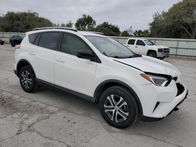 Photo 3 VIN: JTMBFREV7JD257750 - TOYOTA RAV4 LE 