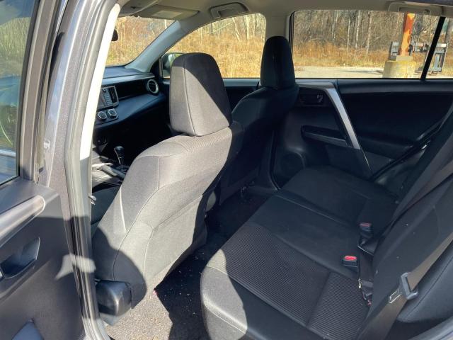 Photo 5 VIN: JTMBFREV7JJ175583 - TOYOTA RAV4 LE 