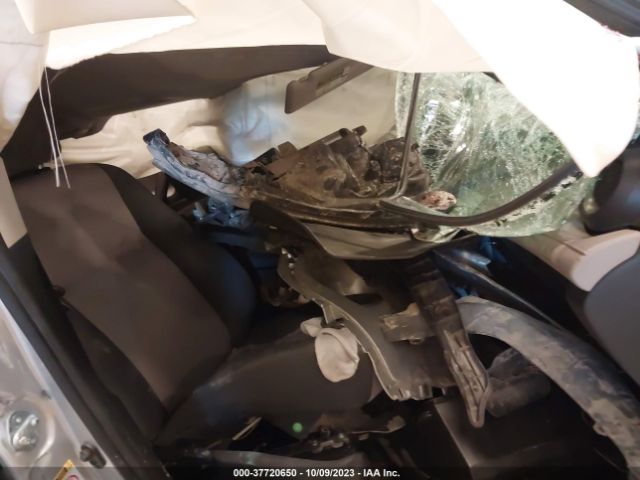 Photo 4 VIN: JTMBFREV8DD034718 - TOYOTA RAV4 