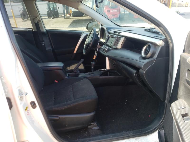 Photo 4 VIN: JTMBFREV8ED081717 - TOYOTA RAV4 LE 