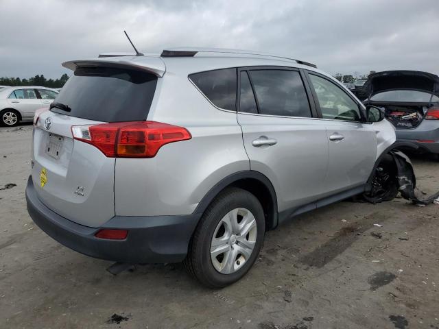 Photo 2 VIN: JTMBFREV8FD167918 - TOYOTA RAV4 LE 