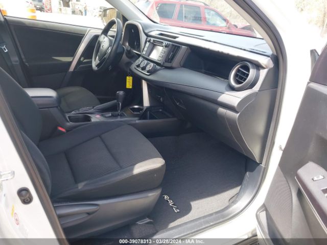 Photo 4 VIN: JTMBFREV8HJ113314 - TOYOTA RAV4 