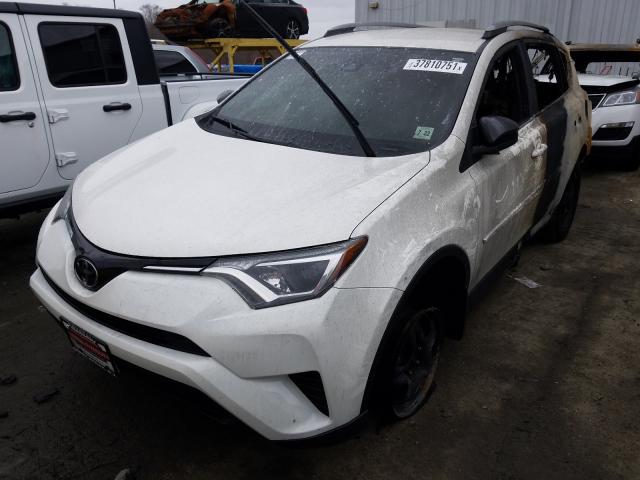 Photo 1 VIN: JTMBFREV8HJ145700 - TOYOTA RAV4 LE 