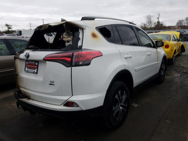 Photo 3 VIN: JTMBFREV8HJ145700 - TOYOTA RAV4 LE 