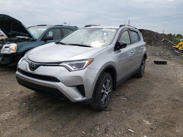 Photo 1 VIN: JTMBFREV8JJ197317 - TOYOTA RAV4 LE 