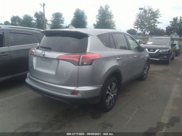 Photo 3 VIN: JTMBFREV8JJ197396 - TOYOTA RAV4 