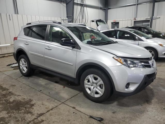 Photo 3 VIN: JTMBFREV9FJ015339 - TOYOTA RAV4 