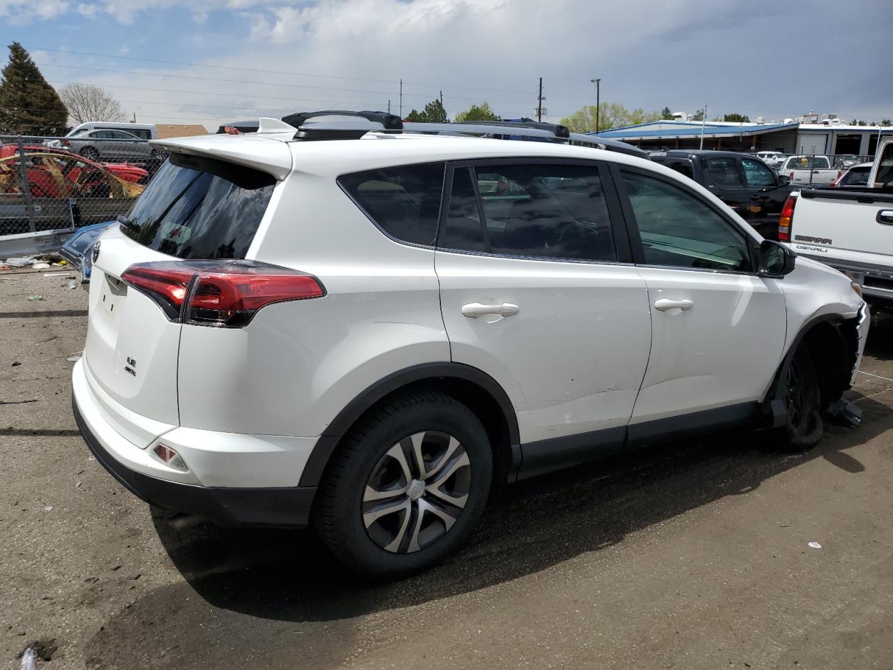 Photo 2 VIN: JTMBFREV9HJ174316 - TOYOTA RAV 4 