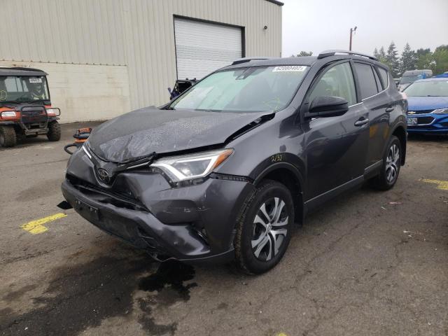 Photo 1 VIN: JTMBFREV9JJ176069 - TOYOTA RAV4 LE 