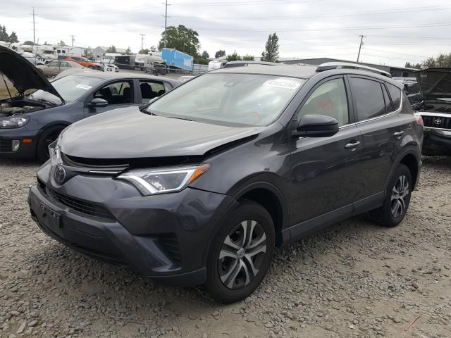 Photo 1 VIN: JTMBFREV9JJ211063 - TOYOTA RAV4 LE 