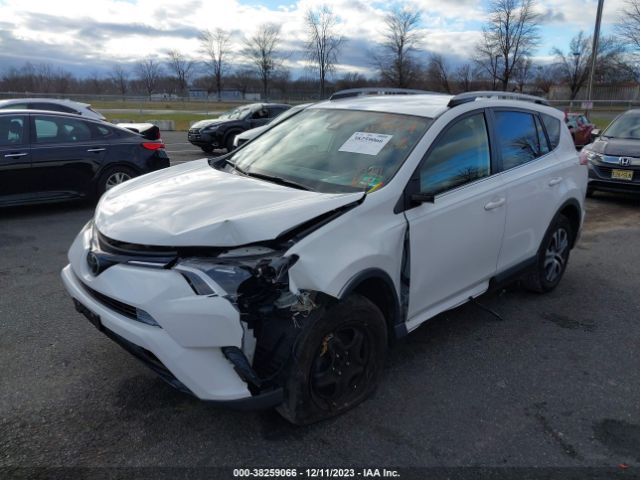 Photo 5 VIN: JTMBFREV9JJ237890 - TOYOTA RAV4 