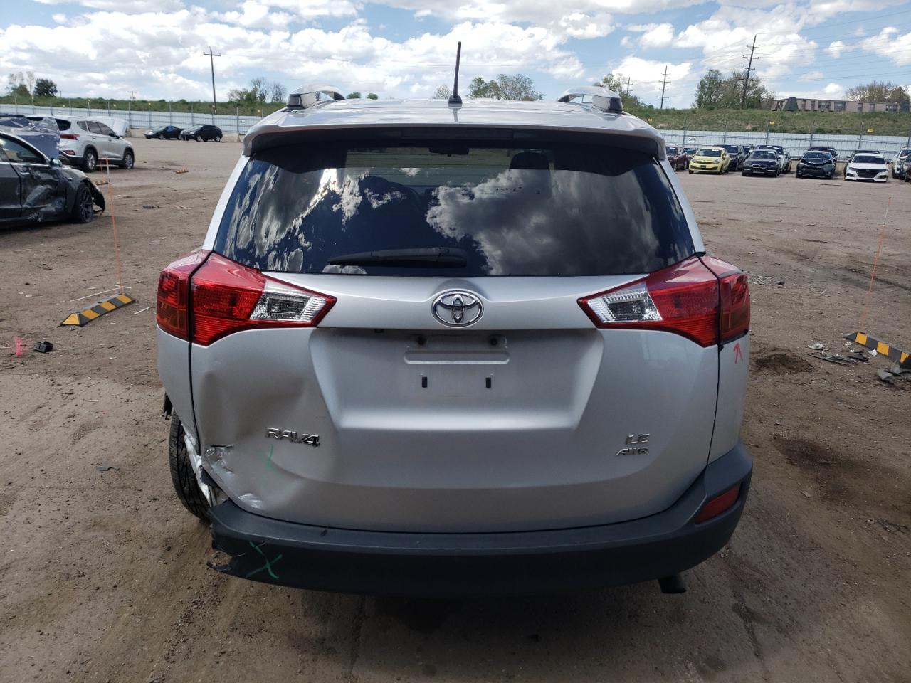 Photo 5 VIN: JTMBFREVXDD004037 - TOYOTA RAV 4 