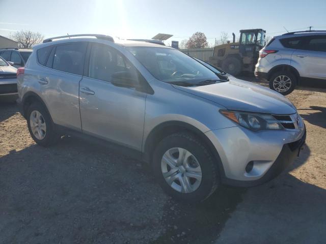 Photo 3 VIN: JTMBFREVXDD015216 - TOYOTA RAV4 LE 