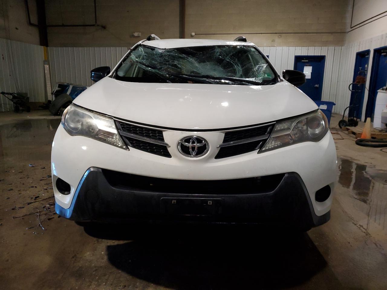 Photo 4 VIN: JTMBFREVXED054373 - TOYOTA RAV 4 