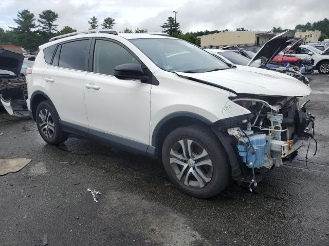 Photo 3 VIN: JTMBFREVXGJ066107 - TOYOTA RAV4 LE 