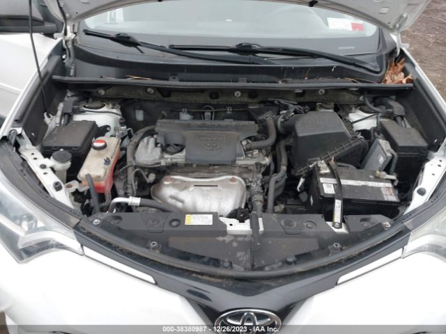 Photo 9 VIN: JTMBFREVXGJ097311 - TOYOTA RAV4 