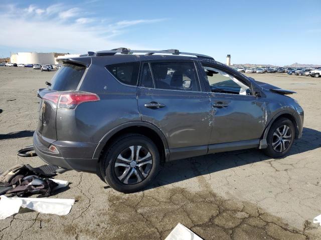 Photo 2 VIN: JTMBFREVXHJ126467 - TOYOTA RAV4 LE 