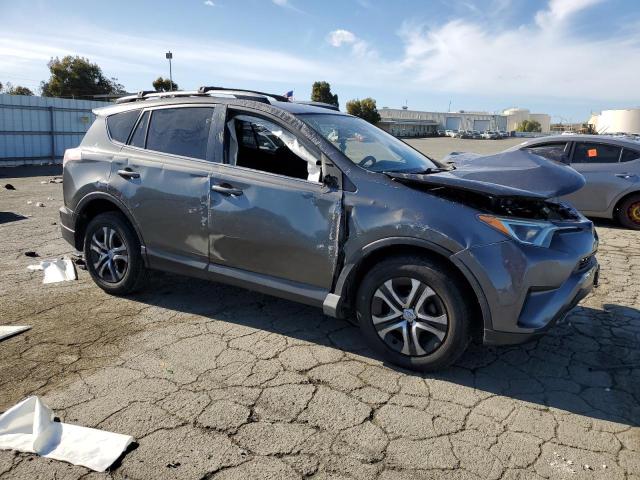 Photo 3 VIN: JTMBFREVXHJ126467 - TOYOTA RAV4 LE 