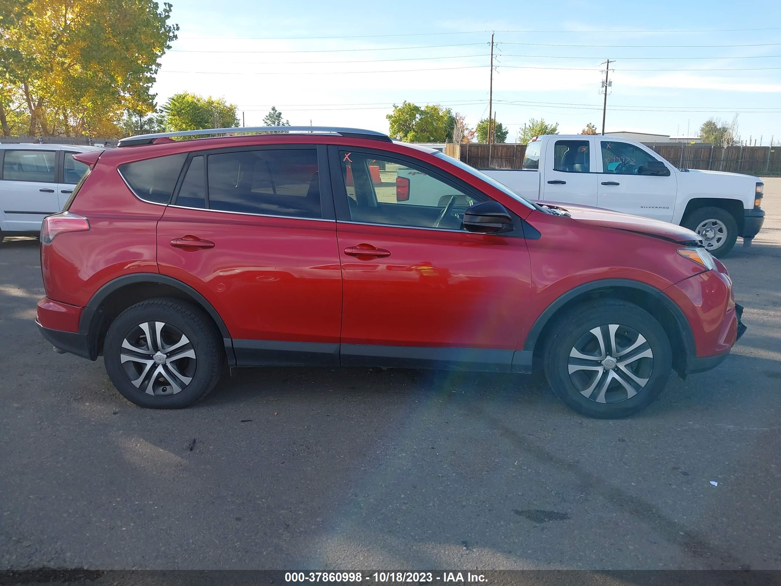 Photo 12 VIN: JTMBFREVXHJ130101 - TOYOTA RAV 4 