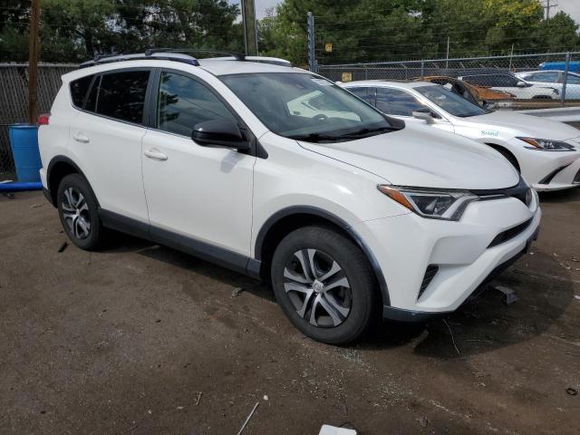 Photo 3 VIN: JTMBFREVXHJ704731 - TOYOTA RAV4 LE 