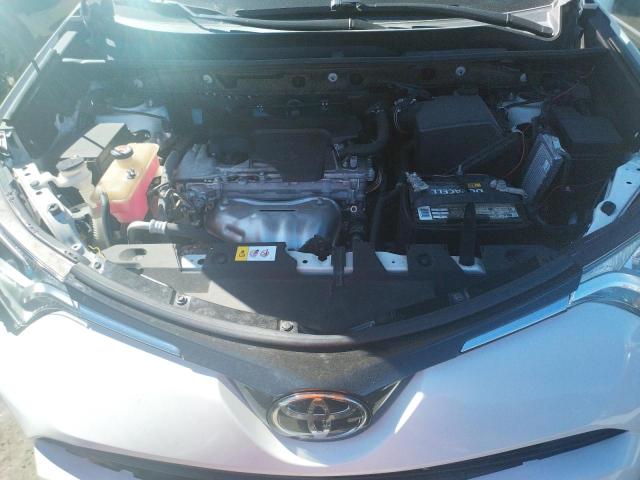 Photo 6 VIN: JTMBFREVXHJ704972 - TOYOTA RAV4 