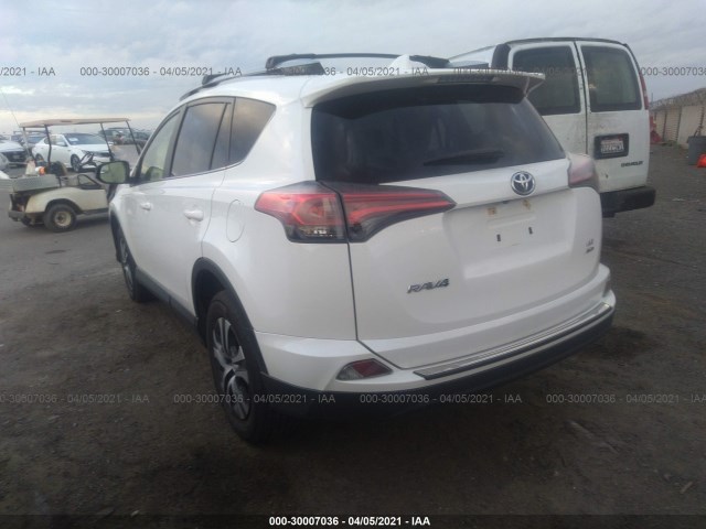 Photo 2 VIN: JTMBFREVXHJ704972 - TOYOTA RAV4 